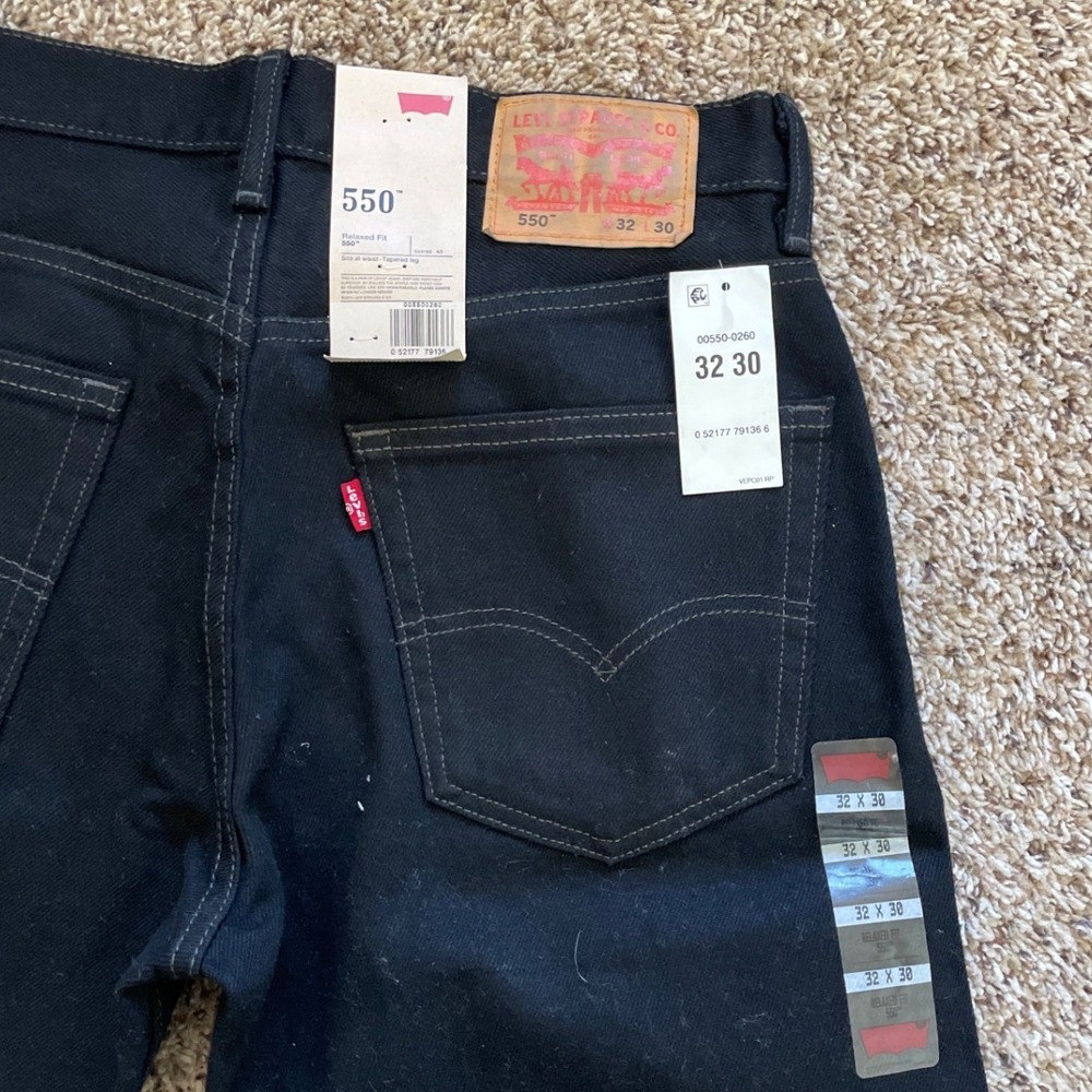 NEW Levis 550 Relaxed Fit Jeans Mens 32x30 Normcore Tapered Denim Dadcore NWT
